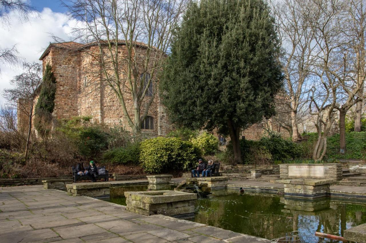 Castle Reach Apartment Colchester Exterior foto